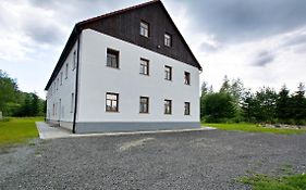 Apartmány Míra